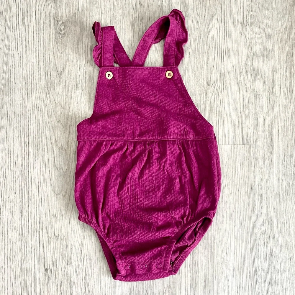 NWOT Carter’s 2 Piece Bubble Romper- Size 18M